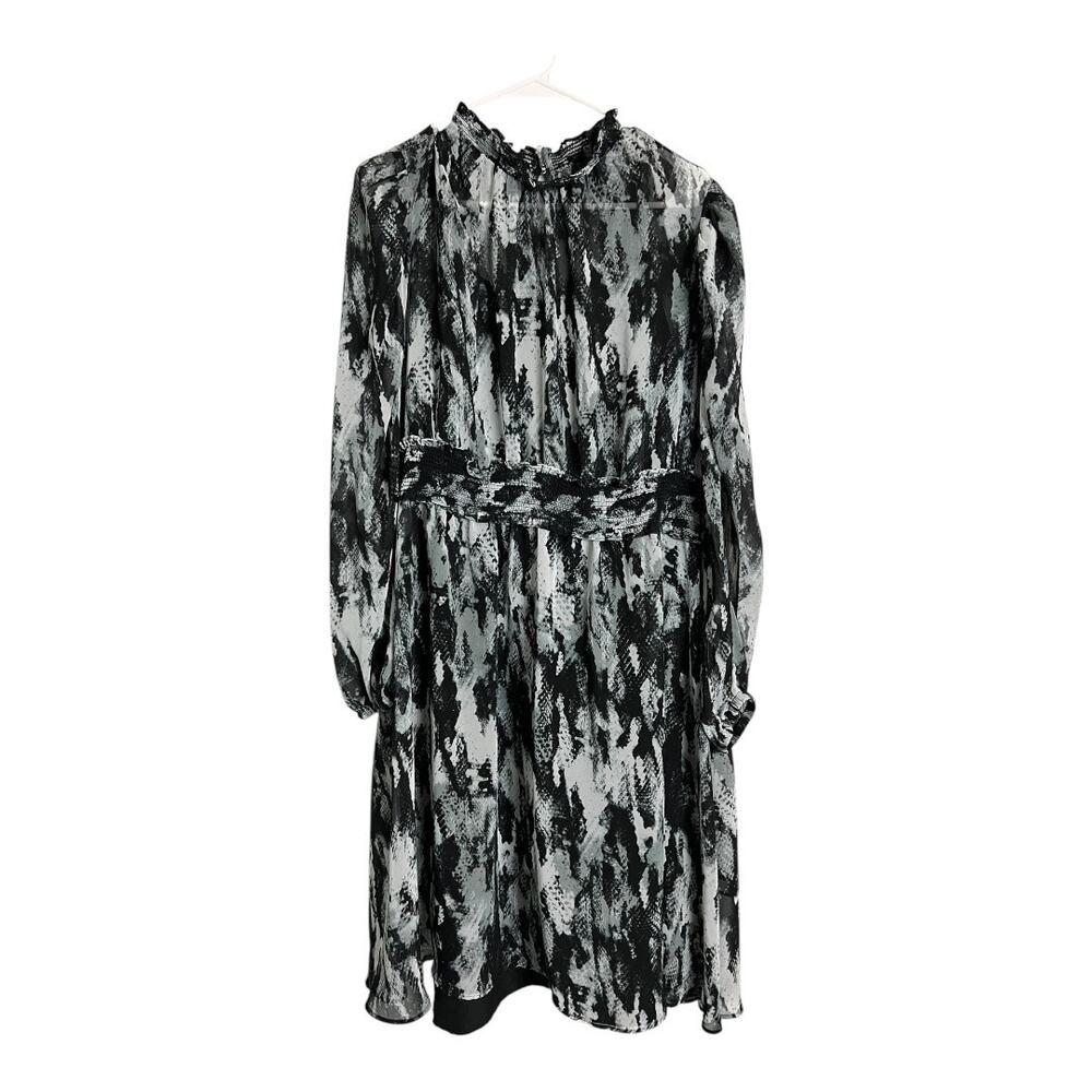 Simply Vera XL Womens Casual Dress watercolor Abstract Layered Black White